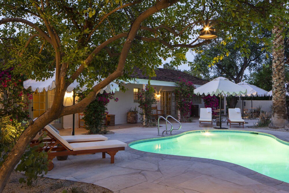 Hot tub and pool area at Casa Cody