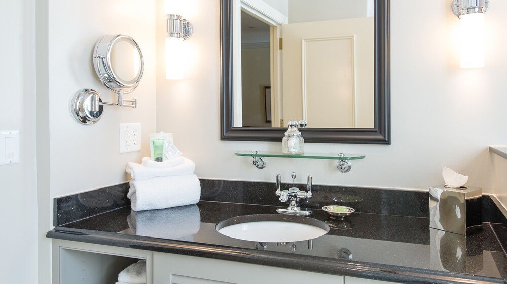French Quarter Inn in Charleston, South Carolina, property photo six